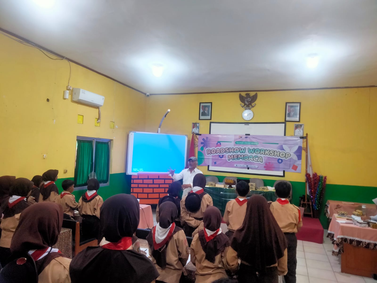Roadshow Workshop Pembudayaan Minat Baca Dan Literasi